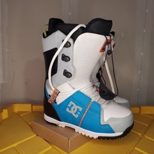DC Snowboard Boots